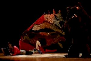 En març, l’escenari de la Sala L’Horta s’ompli d’imaginació amb una història per a riure de la por i dansa per a bebés - (foto 2) En març, l’escenari de la Sala L’Horta s’ompli d’imaginació amb una història per a riure de la por i dansa per a bebés - (foto 2)