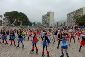 Benicàssim programa una gran desfilada i música en directe per a Carnestoltes