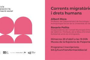 El Museu de la Rajoleria acull una conferència sobre immigració i Drets Humans - (foto 3) El Museu de la Rajoleria acull una conferència sobre immigració i Drets Humans - (foto 3)