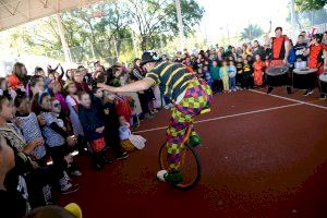 Paiporta celebra el Carnestoltes amb música i una “selva” que recorrerà els carrers del municipi - (foto 3) Paiporta celebra el Carnestoltes amb música i una “selva” que recorrerà els carrers del municipi - (foto 3)
