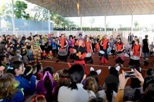 Paiporta celebra el Carnestoltes amb música i una “selva” que recorrerà els carrers del municipi - (foto 4) Paiporta celebra el Carnestoltes amb música i una “selva” que recorrerà els carrers del municipi - (foto 4)