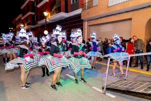 L'Ajuntament d'Alcalà-Alcossebre amplia les zones de seients per presenciar les desfilades de Carnaval