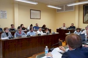 El Pleno aprueba la cesión de las parcelas dotacionales educativas de Cala de la Vila a Conselleria para la construcción de un nuevo centro de educación especial - (foto 2)