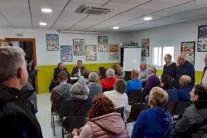 El Ayuntamiento informa a los vecinos de la calle Polop del calendario de la obra, que arranca la próxima semana