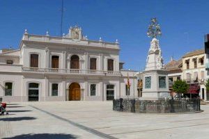 Alfafar entrega ayudas al IBI para las personas mayores