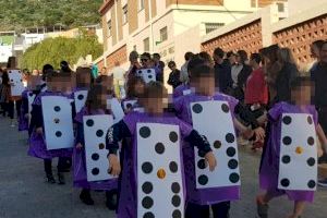 El Carnestoltes escolar ompli de ritme i color les calles d'Almenara - (foto 5)