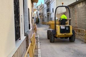 Antella reforma su casco histórico para priorizar la peatonalización