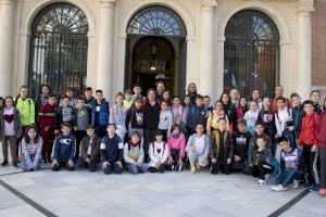 Els alumnes del col·legi Felicinda Collell de Càlig visiten la Diputació de Castelló