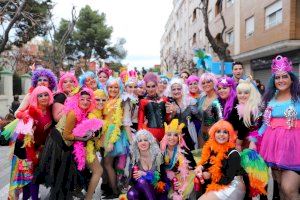 Las Fallas toman impulso este fin de semana en Paterna con la Cabalgata del Ninot y la noche de orquesta