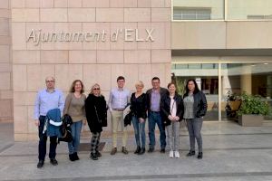 Reunión con el Ayuntamiento de Elche para fijar una hoja de ruta con ‘buenas prácticas’