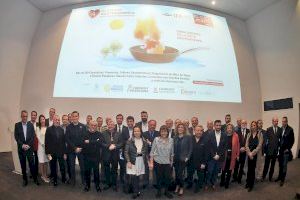 Mazón: “La provincia de Alicante es locomotora de la gastronomía, que se ha convertido en sí misma en un reclamo turístico” Mazón: “La provincia de Alicante es locomotora de la gastronomía, que se ha convertido en sí misma en un reclamo turístico”
