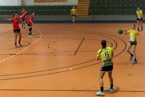 L'Alcúdia-Maristas pierde en un intenso y disputado partido ante el líder, el Santa Pola (29-32)