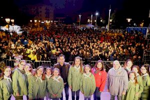 Paterna vive un intenso fin de semana con la Cabalgata del Ninot y el Día de Andalucía como protagonistas