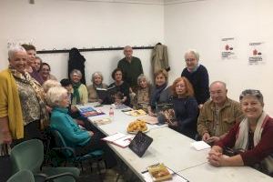 El Club de Lectura de l’Eliana revive la figura de Galdós en la Biblioteca Municipal