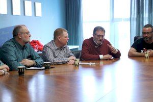 Una representación de Hungría y Alemania visitan Torrent para conocer el proyecto Bicis para todas - (foto 2)