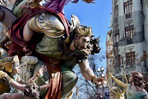 El Grupo Popular en la Diputación presenta una moción en defensa de las Fallas y pide que Ada Colau «se disculpe con todos los valencianos»