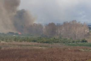 Evacuats un col·legi i una guarderia en un incendi en Riba-roja