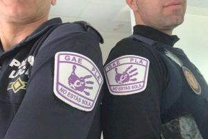 La Polícia Local de Almenara llevará un distintivo para indicar su compromiso con la lucha contra la violencia de género