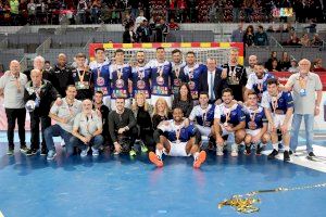 El Balonmano Benidorm subcampeón de la XXV Copa S.M. El Rey de Balonmano tras caer en la final ante el favorito el FC Barcelona (40-25)