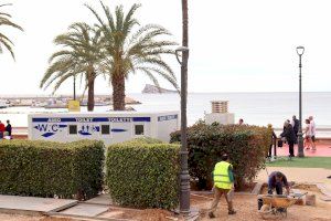 Benidorm habilita un módulo de baños públicos en el Parque de Elche