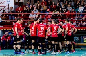 Espectacular victoria del Familycash Xàtiva voleibol masculino por 3-2 contra un gran CV Leganés