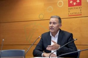 Sales: "Martí (PSPV) atorga onze convenis a dit"