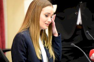 Consuelo Llobell, entre llàgrimes: "Ens agarrem a la nova data de les falles 2020" - (foto 3)