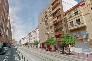 Arde de madrugada una vivienda en Valencia