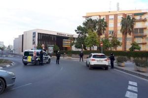 La Policía Local y la Policía Nacional intensifican los controles de acceso y salida a Burjassot para evitar desplazamientos innecesarios