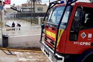 Los bomberos terminan los achiques en Burriana pero continúan trabajando en Almassora, Benicarló y Orpesa - (foto 5) Los bomberos terminan los achiques en Burriana pero continúan trabajando en Almassora, Benicarló y Orpesa - (foto 5)