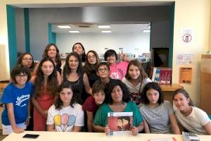 El Club de Lectura Juvenil de l'Eliana es reunirà aquesta vesprada per primera vegada de manera virtual