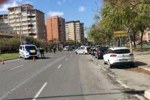 Una urbanización de Alicante celebra una fiesta en pleno estado de alarma - (foto 4) Una urbanización de Alicante celebra una fiesta en pleno estado de alarma - (foto 4)