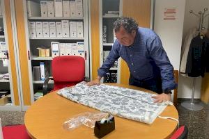 El Palomar fabrica fabrica i entrega 100 bates al personal sanitari del Departament de Salut Xàtiva-Ontinyent