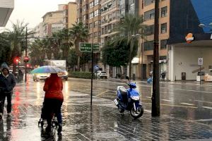 La lluvia vuelve a hacer acto de presencia en la Comunitat