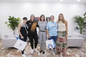 Gandia felicita els atletes que van aconseguir excel•lents resultats en el Campionat d'Espanya Absolut d'Atletisme - (foto 2)