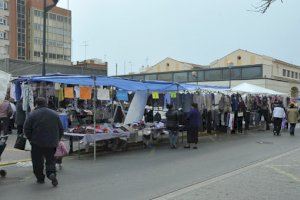 Este sábado, 2 de mayo, habrá mercado exterior de productos de alimentación en Puerto de Sagunto