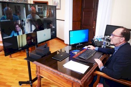 Bascuñana se reúne con la consellera de Innovación para impulsar la sede en Orihuela del Distrito Digital Bascuñana se reúne con la consellera de Innovación para impulsar la sede en Orihuela del Distrito Digital