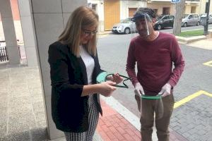 El Ayuntamiento de Petrer distribuirá 1.500 pantallas faciales para el personal del comercio local