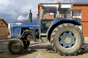 LA UNIÓ de Llauradors assenyala que el 59% del parc de tractors de la Comunitat Valenciana té ja entre 20 i 40 anys