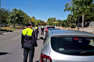 La Policía Local de Alicante organiza un amplio dispositivo de vigilancia en toda la ciudad con controles