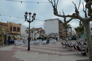 Oropesa permitirá que las terrazas de cafeterías, bares y restaurantes puedan ocupar el espacio que sea posible