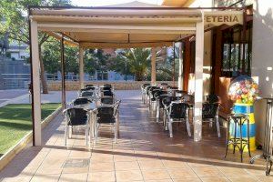 Crevillent porta dies treballant en la possible ampliació de les terrasses davant la desescalada - (foto 2)