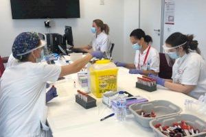 Solo el 4% de los profesionales del Departamento de Salud de Vinalopó dan positivo asintomático en COVID19 Solo el 4% de los profesionales del Departamento de Salud de Vinalopó dan positivo asintomático en COVID19