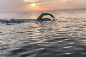 L'Ajuntament de València aclareix les condicions en les quals es permet nadar en la mar