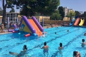 La probabilitat de contagiar-nos de coronavirus en la mar o les piscines és molt baixa