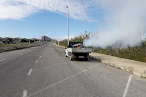 El Ayuntamiento de Elche impulsa la lucha contra los mosquitos con planes semanales dirigidos a las pedanías y barrios de la ciudad