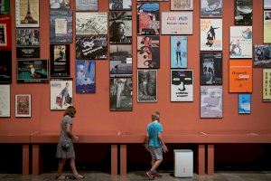 El Centre del Carme reobri les seues portes i celebra la tornada de l'art en viu