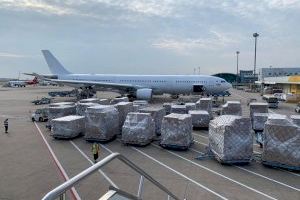 Llega a València material sanitario para la Comunitat Valenciana de dos nuevos vuelos procedentes de China