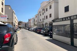 El centre d'Alcossebre es convertirà en peatonal però permetrà el pas de vehicles a residents i per a realitzar compres als matins