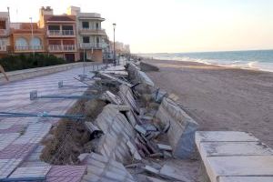 La trista imatge que presenten les platges de Sueca i el Perelló a les portes de l'estiu